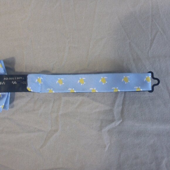 Little Black Tie Sea Turtle Bow Tie - Picture 2 of 5